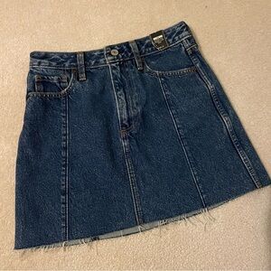 Abercrombie&Fitch mini skirt-size 25/0 NWT
